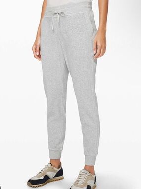 lululemon athletica Light Gray Women’s Joggers